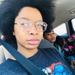 Meet your Posher, Ashanique